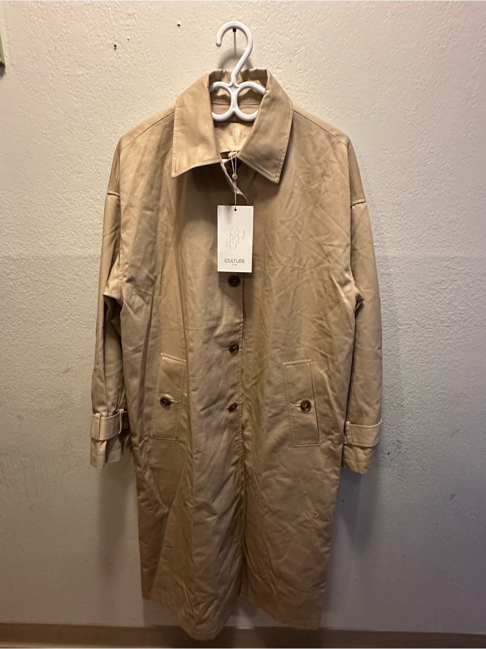 Women's Beige Long Trench Coat - Lightweight Classic Style
